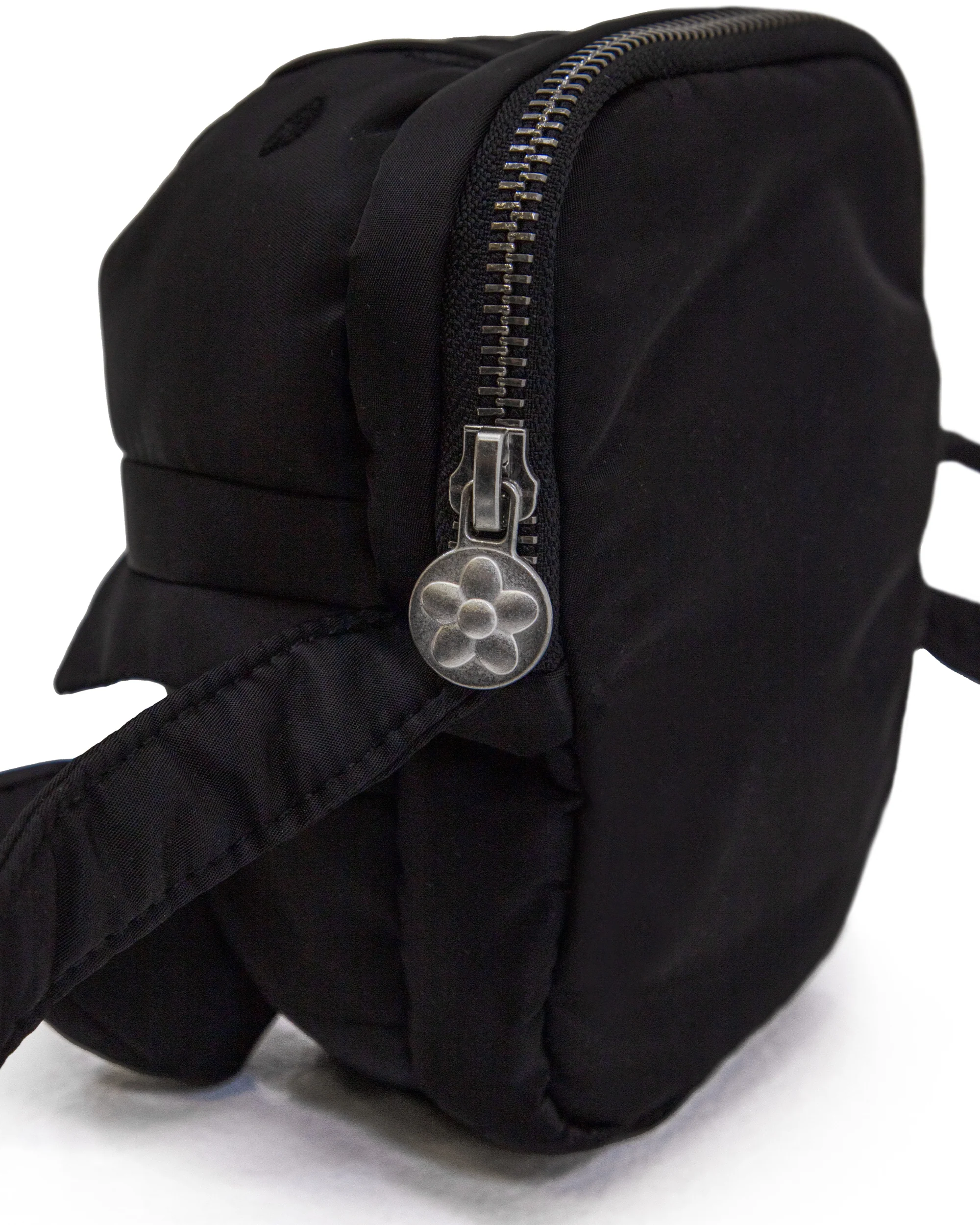 THUG CLUB x VANDYTHEPINK Burger Bag - Black - Image 4