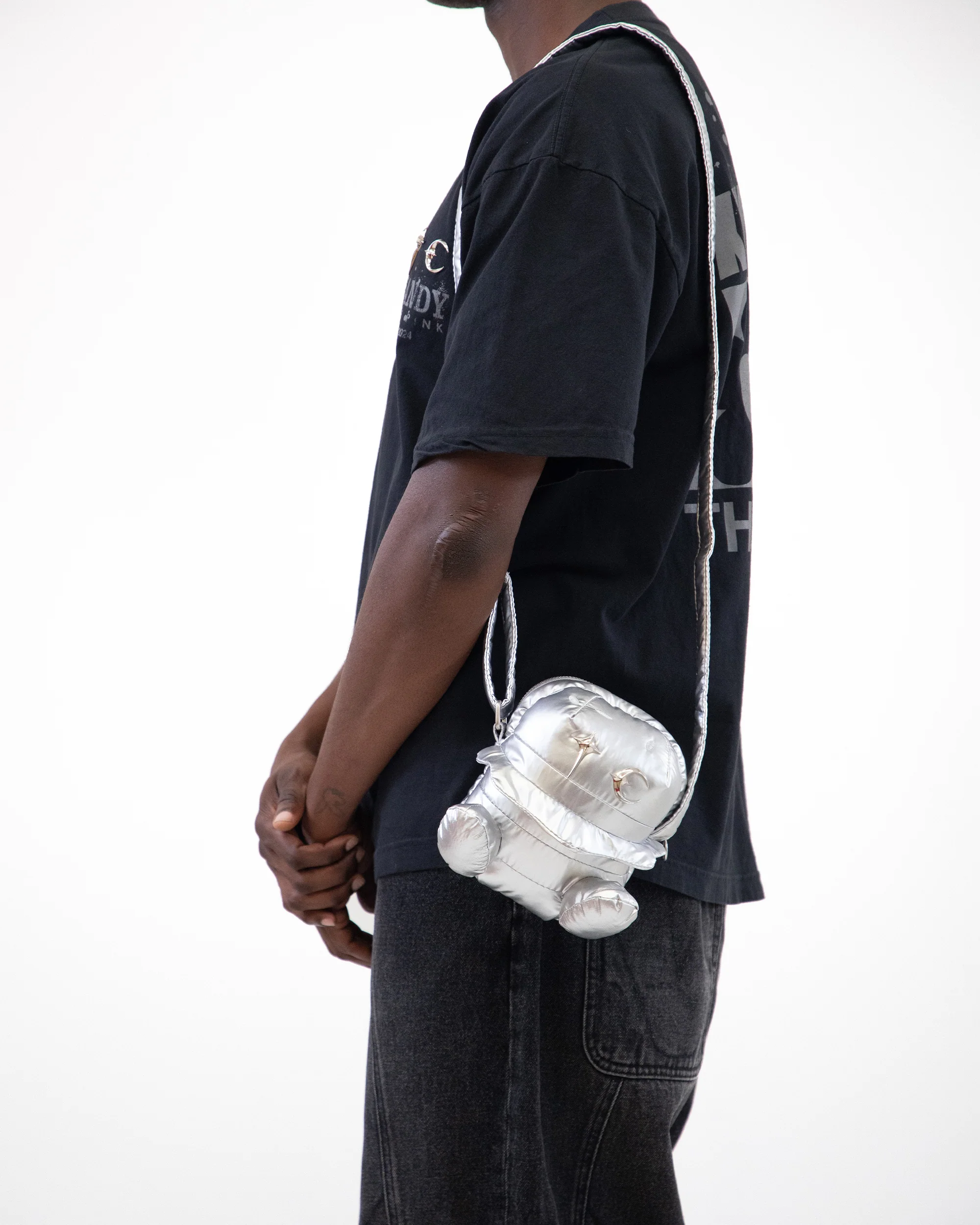 THUG CLUB x VANDYTHEPINK Burger Bag - Silver - Image 8