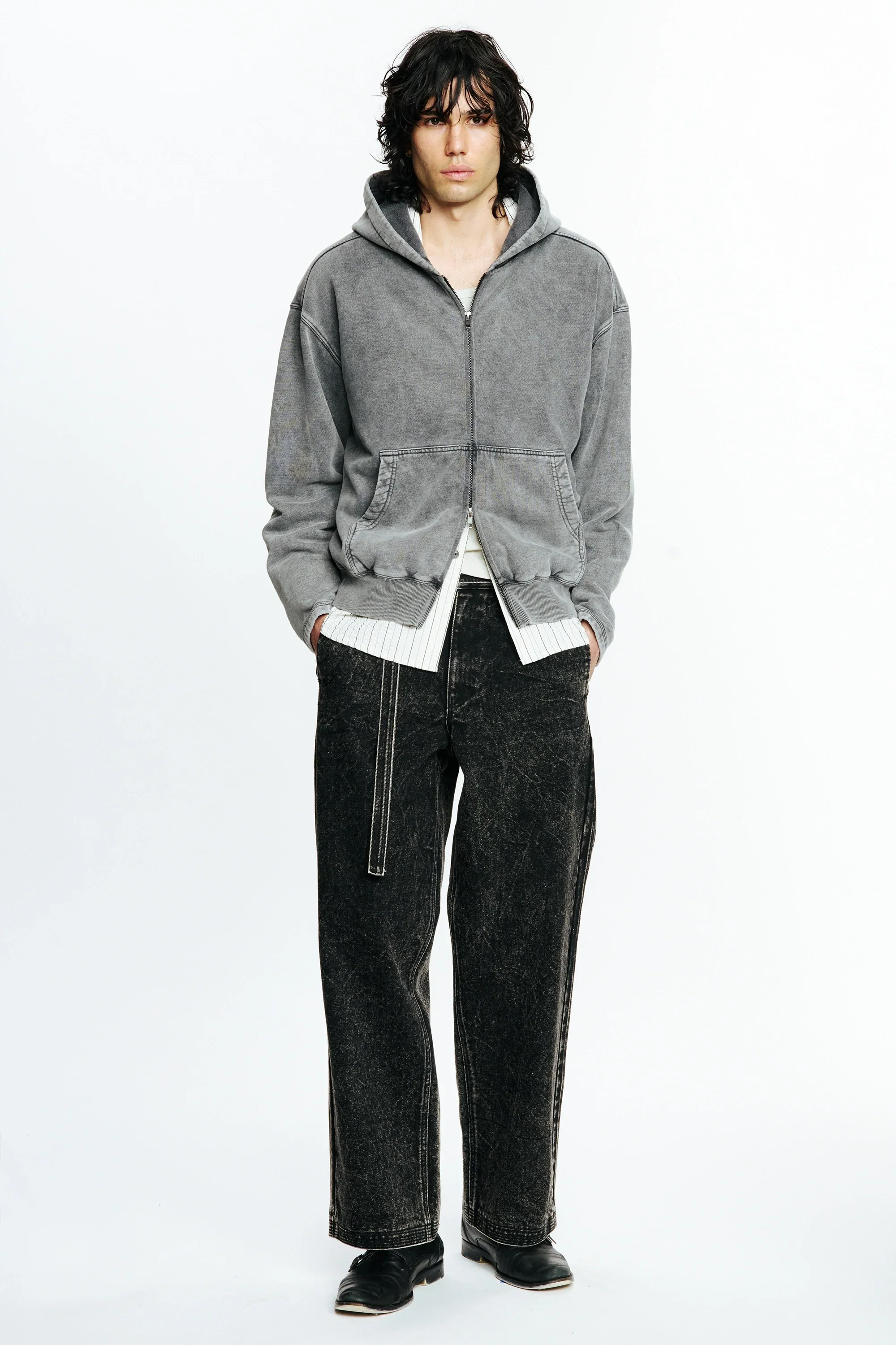 TOUR ZIP HOOD - BLACK SNOW - Image 4