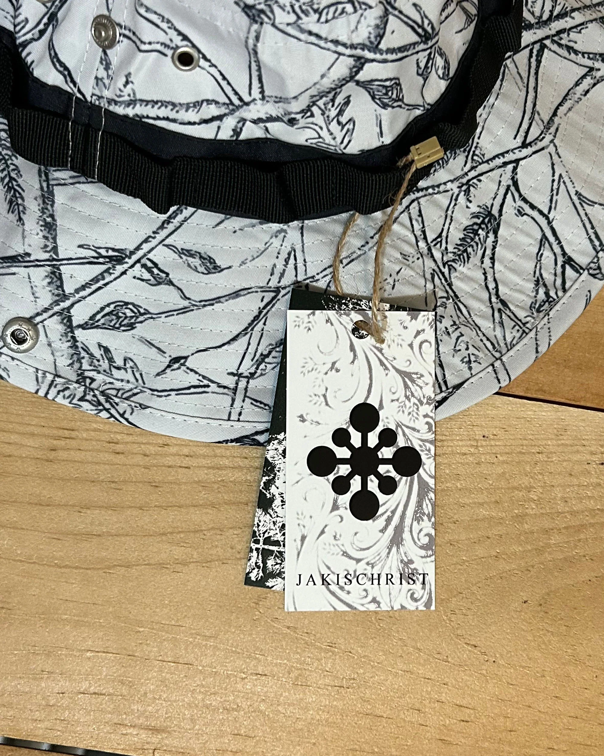 TREE CAMO BUCKET HAT - Image 5