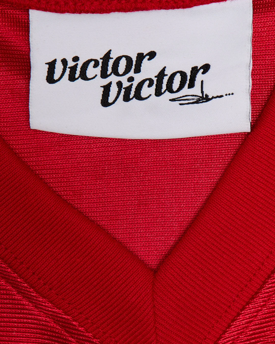 VICTOR VICTOR X SLAWN MESH JERSEY (RED) - Image 3