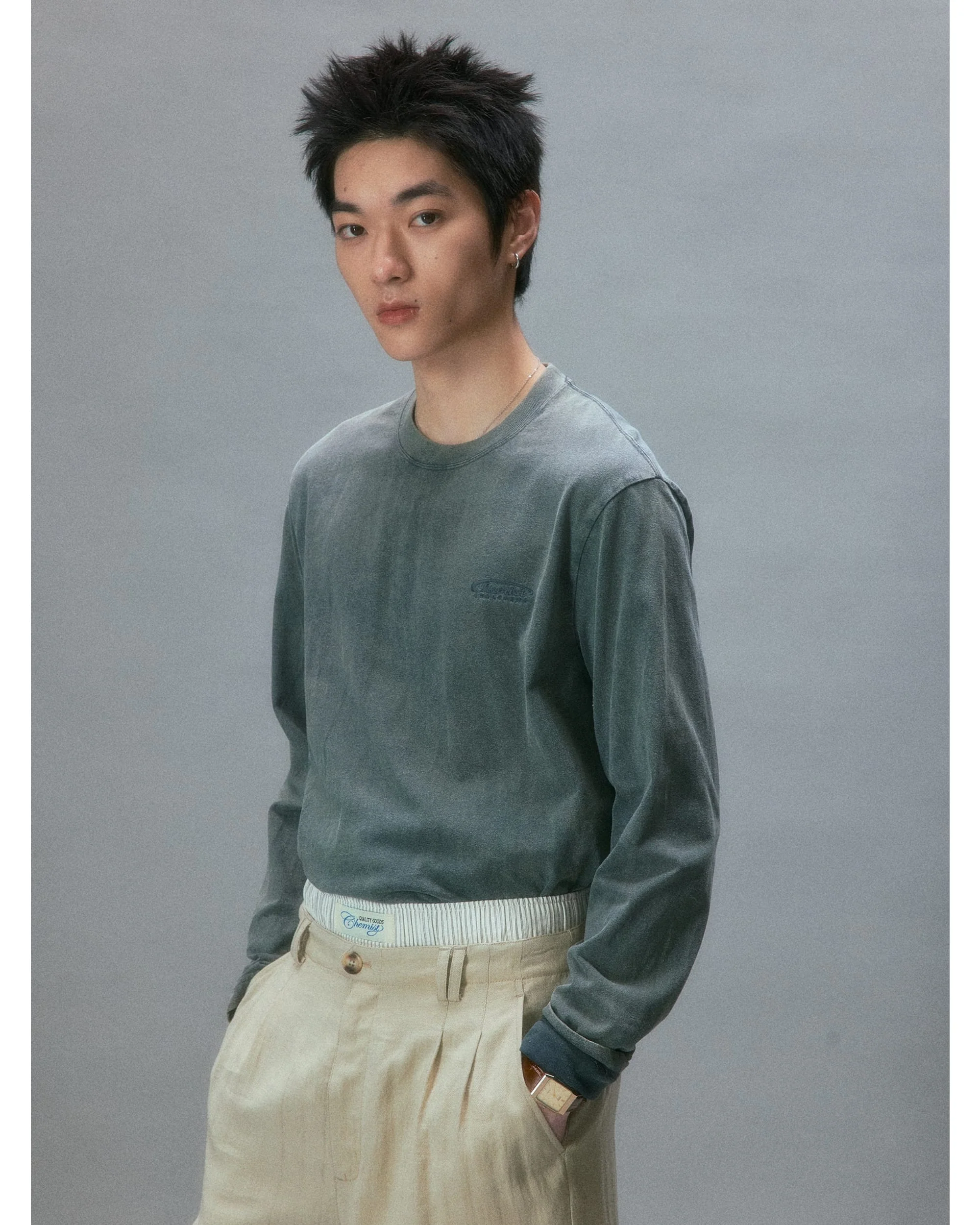 Vintage Basic Long-Sleeve T-Shirt - Image 4