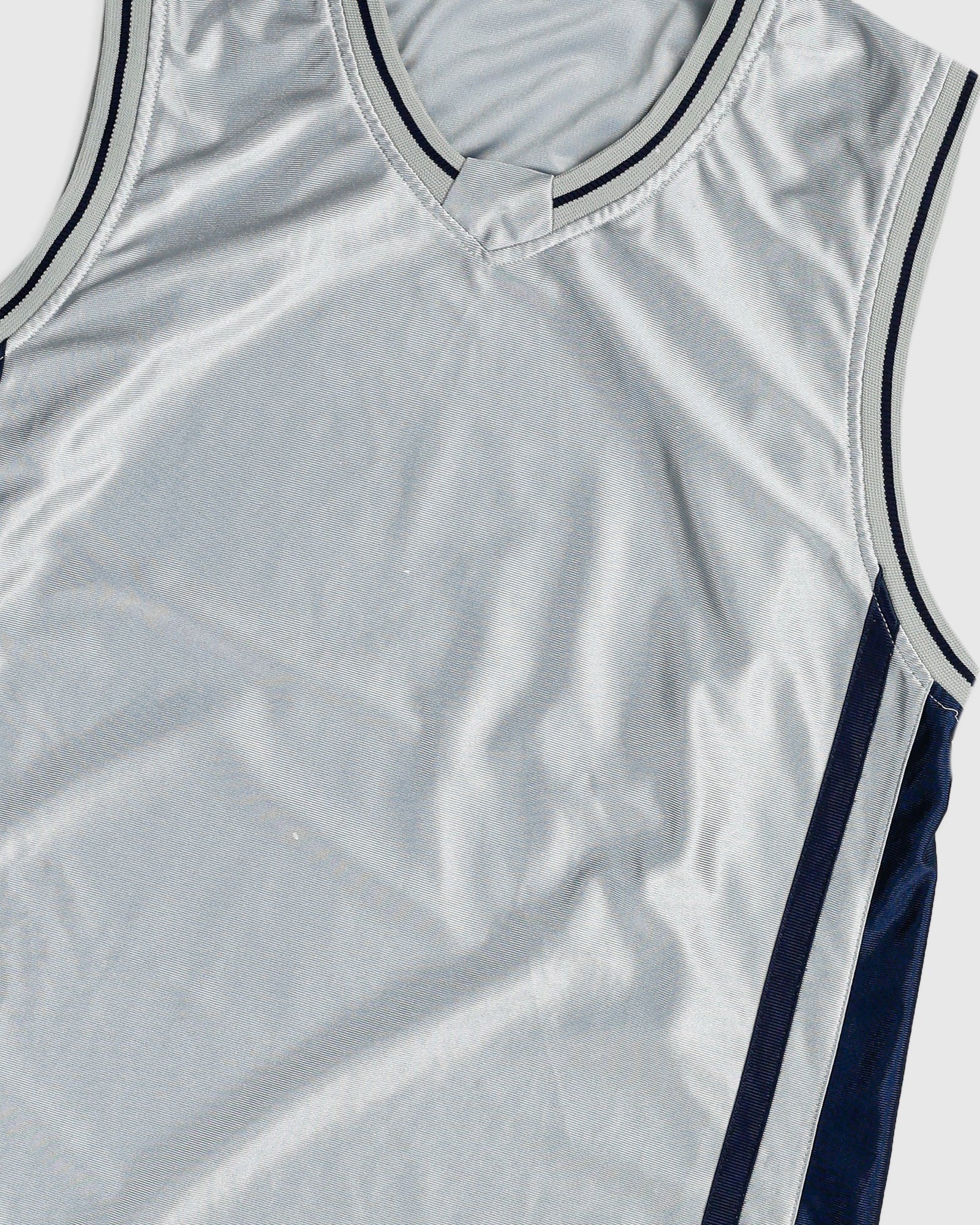 Vintage Basketball Jersey - L - Image 3