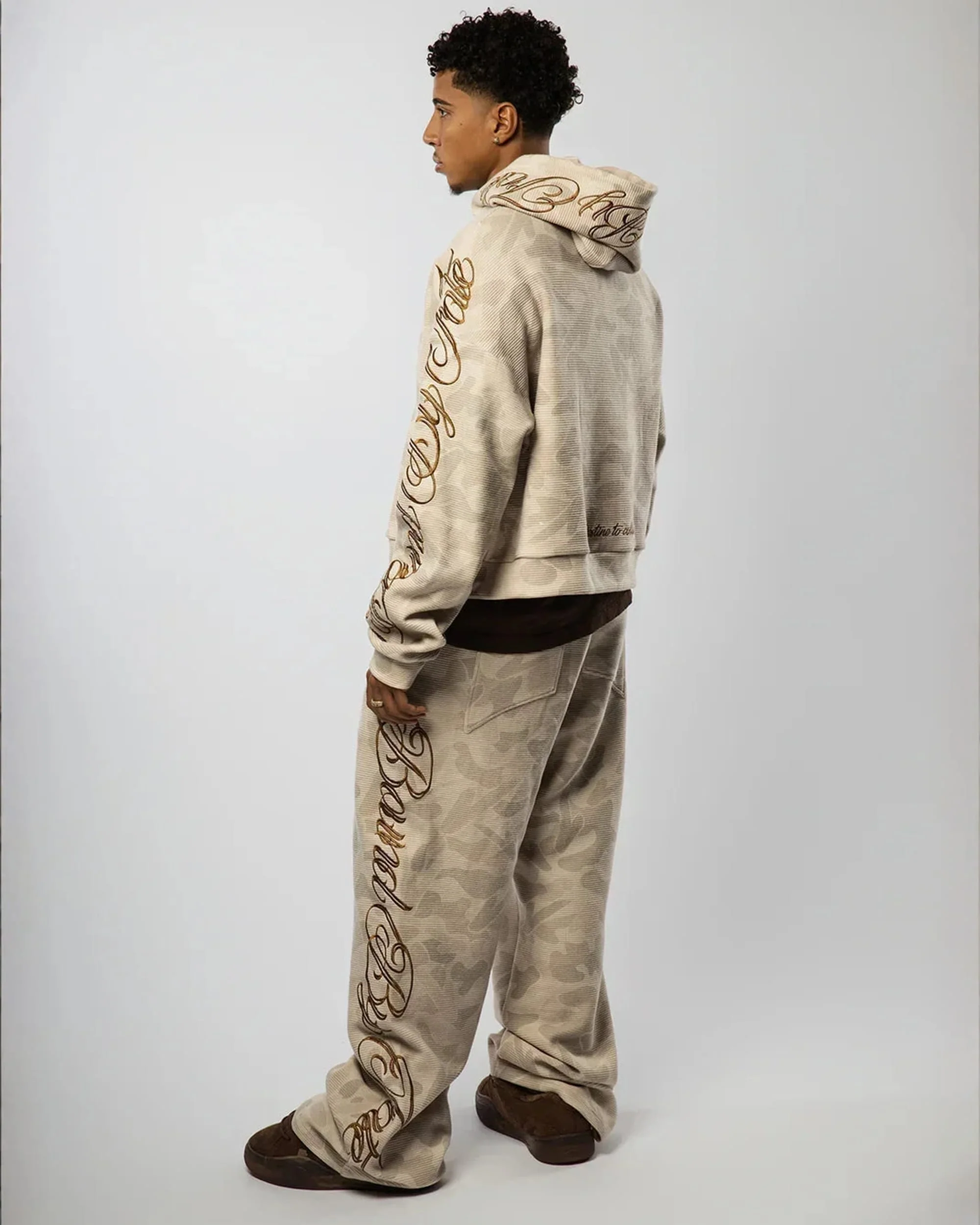 VISIONARY "BOUND BY FATE" CAMO ZIP UP JACKET - Image 3