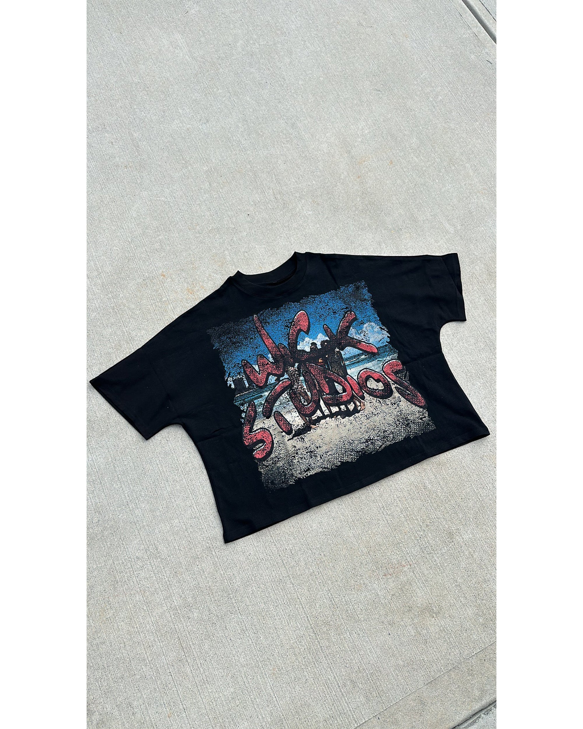 WICK BEACH TEE (BLACK) - Image 2