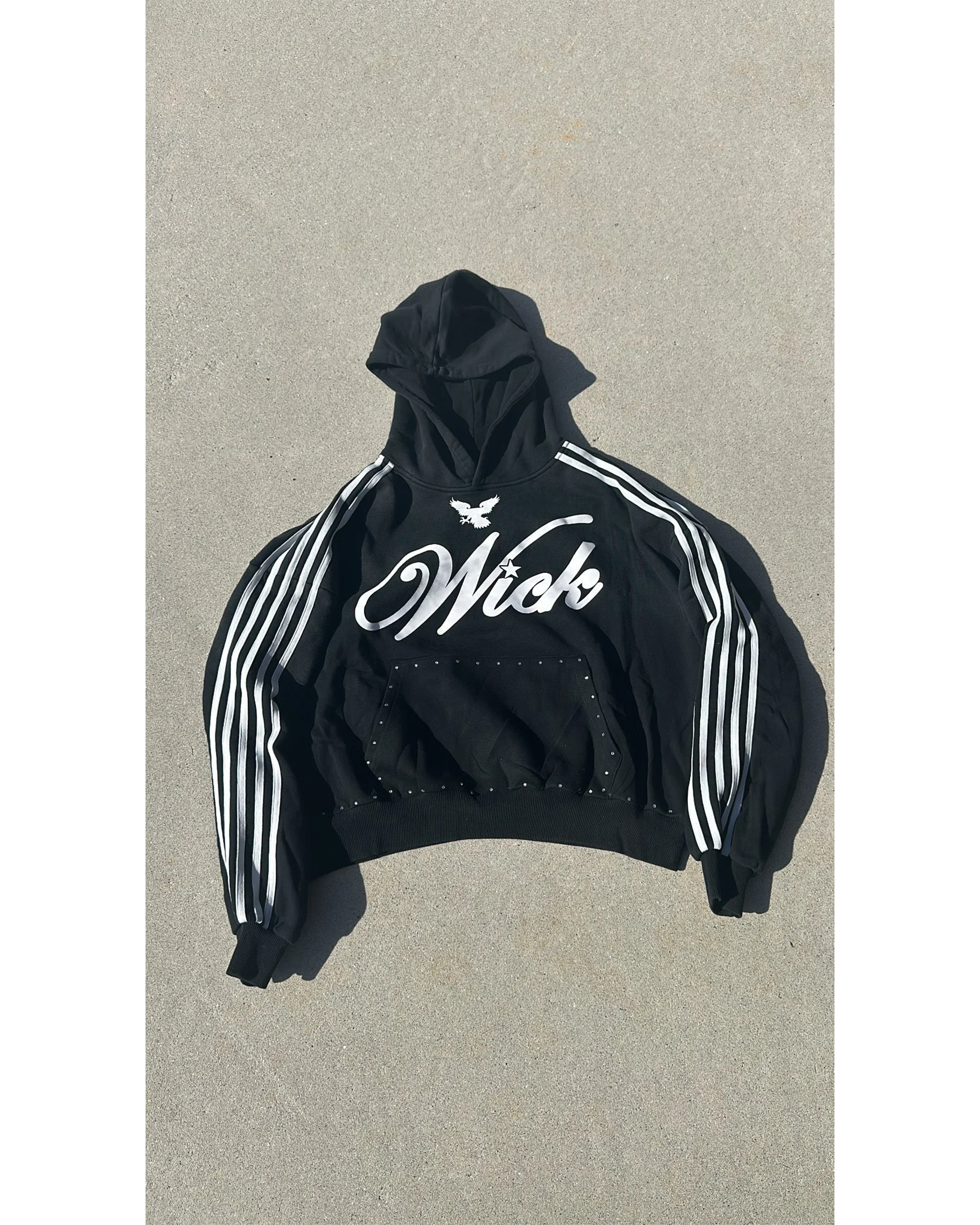 WICK EAGLE HOODIE (BLACK) - Image 2