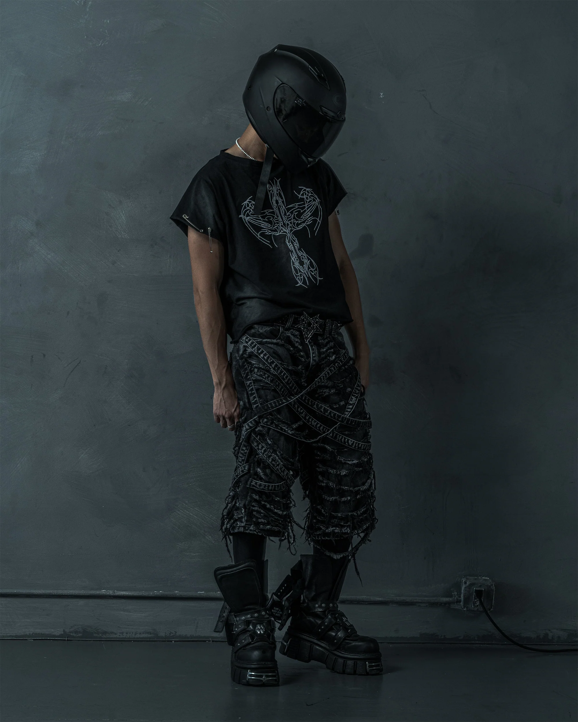 "WINGS OR DEATH" TEE - ANGEL - Image 3